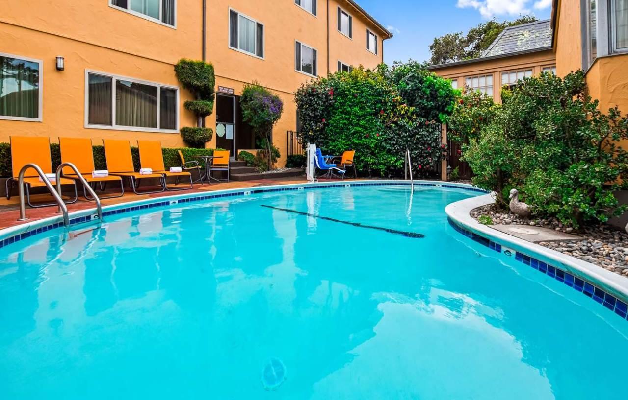 Best Western Carmel'S Town House Lodge Exteriér fotografie