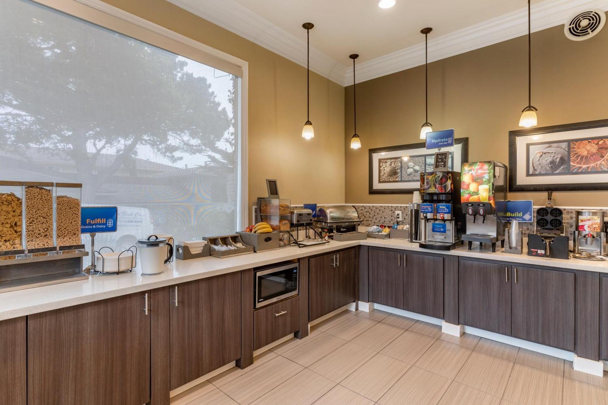 Best Western Carmel'S Town House Lodge Exteriér fotografie