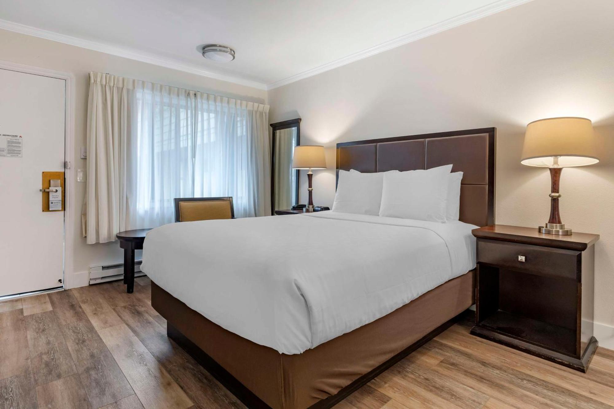 Best Western Carmel'S Town House Lodge Exteriér fotografie