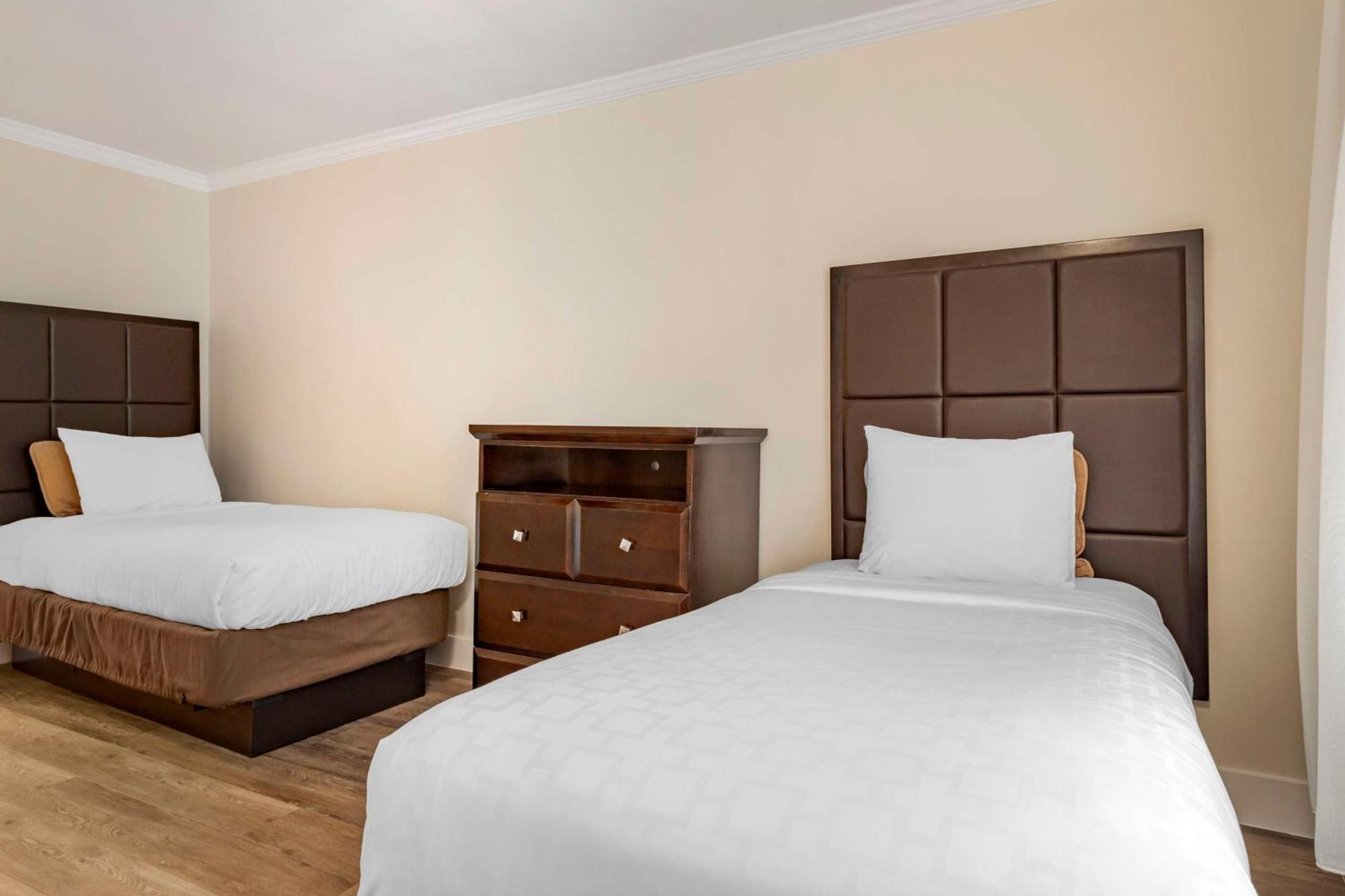 Best Western Carmel'S Town House Lodge Exteriér fotografie