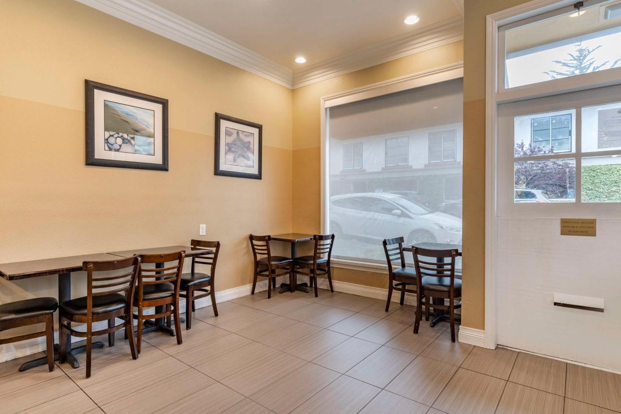 Best Western Carmel'S Town House Lodge Exteriér fotografie